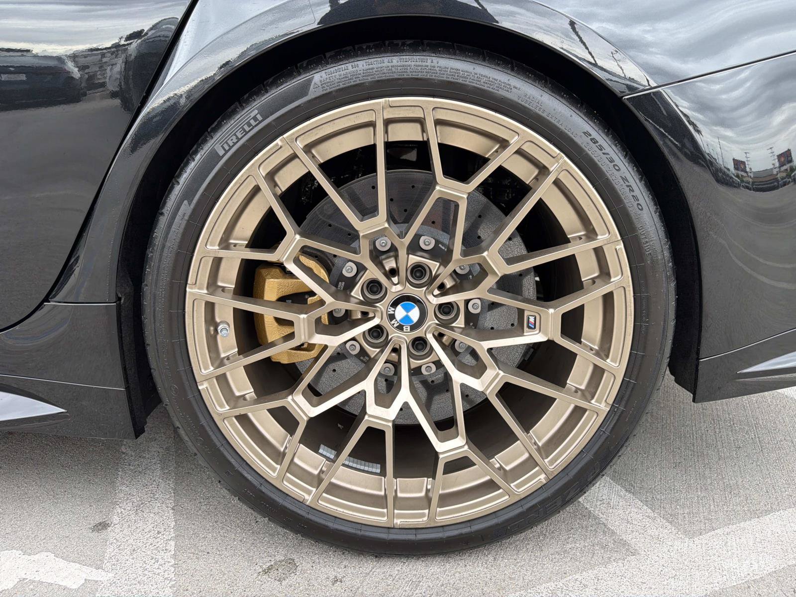 Used 2027 BMW M3 w/ M Carbon Exterior Package RWD image 9