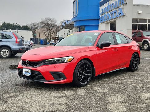 Used 2024 Honda Civic Sport image 1