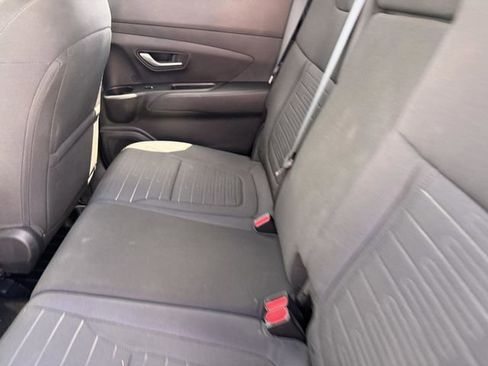 Used 2022 Hyundai Santa Cruz SEL FWD image 18