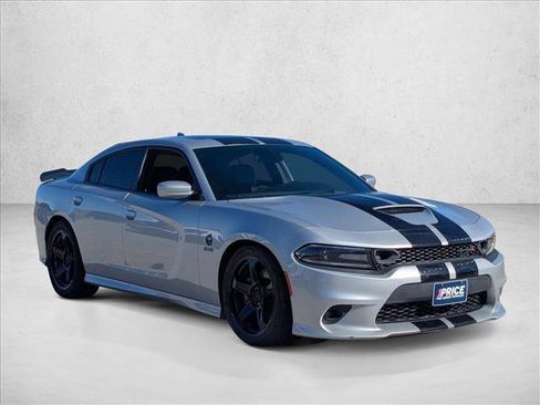 Used 2020 Dodge Charger Scat Pack w/ Plus Group image 3