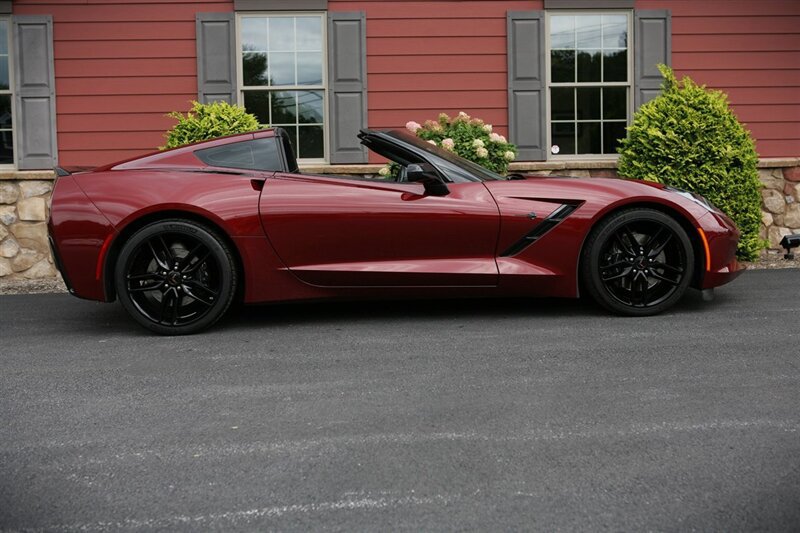Used 2016 Chevrolet Corvette Stingray Coupe w/ 2LT Preferred Equipment Group RWD image 9