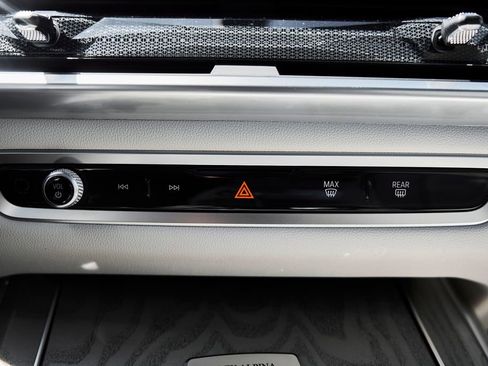 Used 2023 BMW ALPINA XB7 AWD/4WD image 83