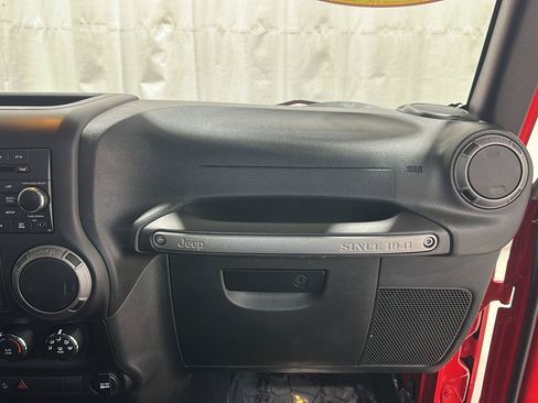 Used 2017 Jeep Wrangler Unlimited Sport AWD/4WD image 20