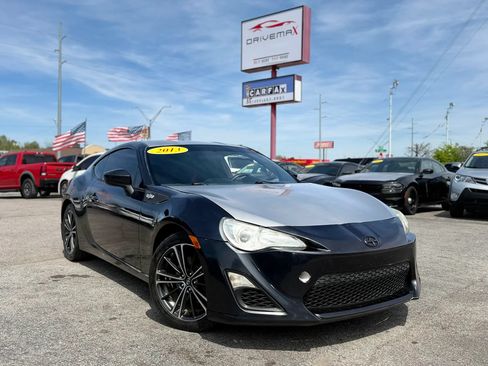 Used 2013 Scion FR-S RWD image 38