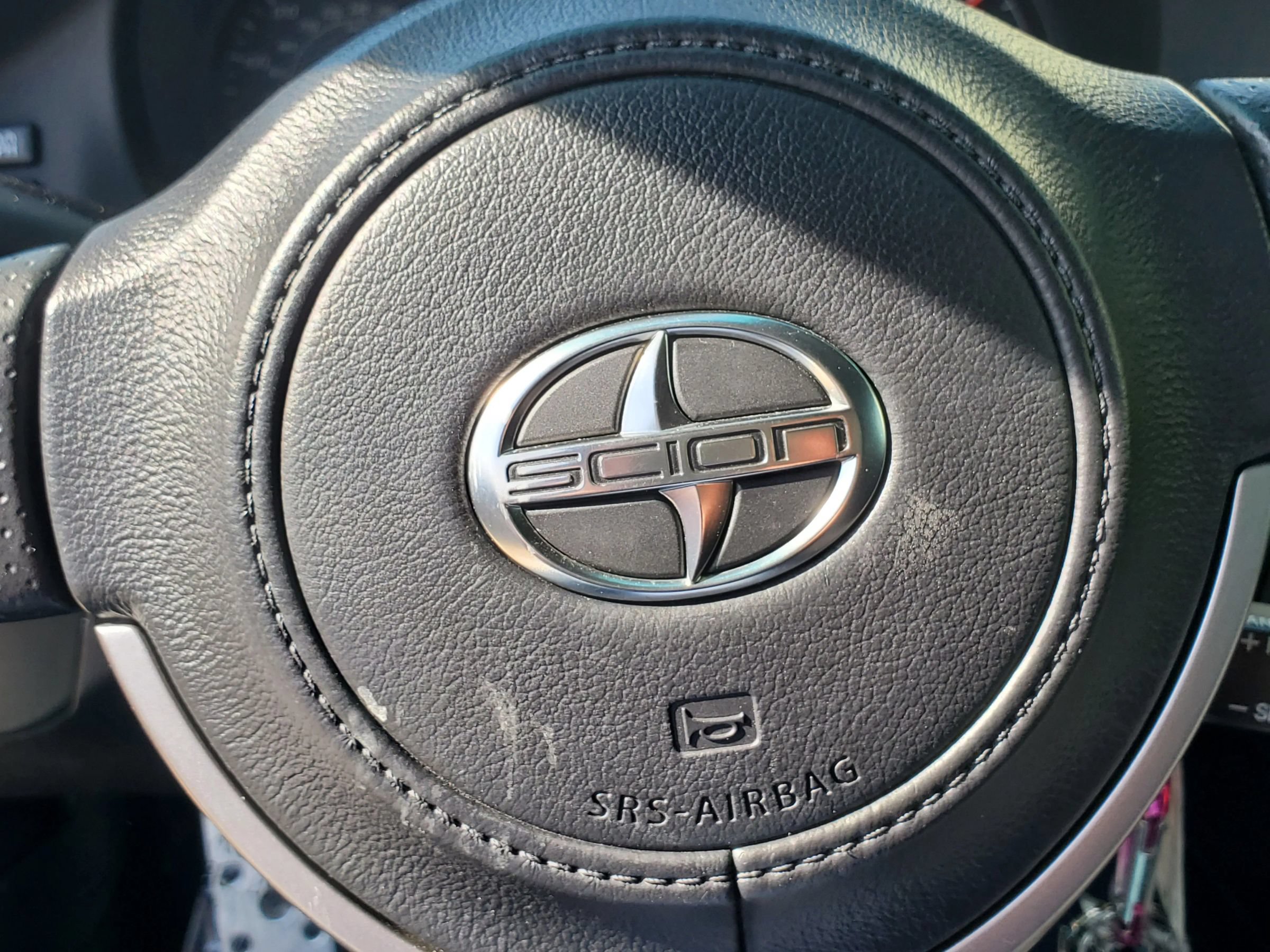Used 2014 Scion FR-S RWD image 30