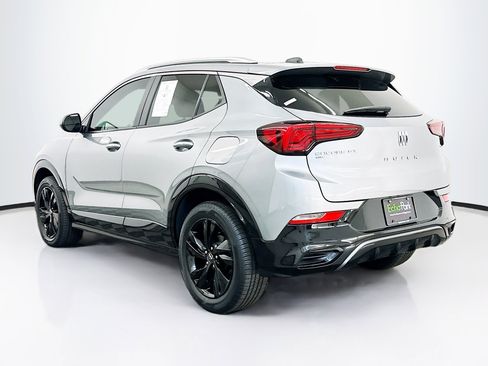 Used 2024 Buick Encore GX Sport Touring image 5