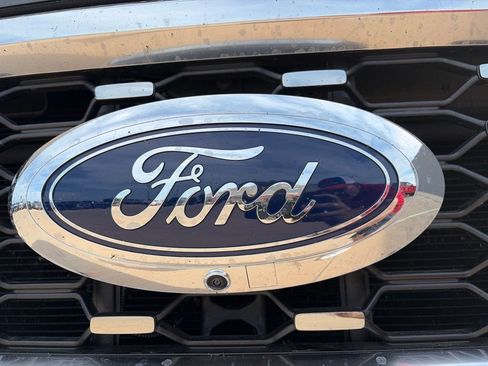 Used 2024 Ford F350 Lariat w/ FX4 Off-Road Package AWD/4WD image 9