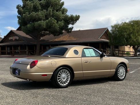 Used 2005 Ford Thunderbird image 6