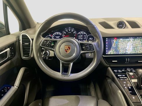Certified 2019 Porsche Cayenne AWD/4WD image 22