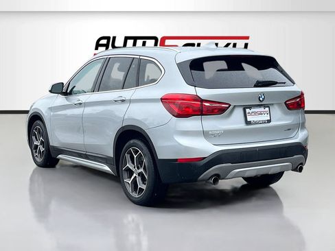 Used 2019 BMW X1 sDrive28i w/ Convenience Package FWD image 5