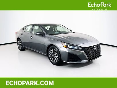 Used 2025 Nissan Altima 2.5 SV