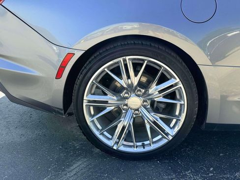 Used 2022 Chevrolet Camaro LT RWD image 28