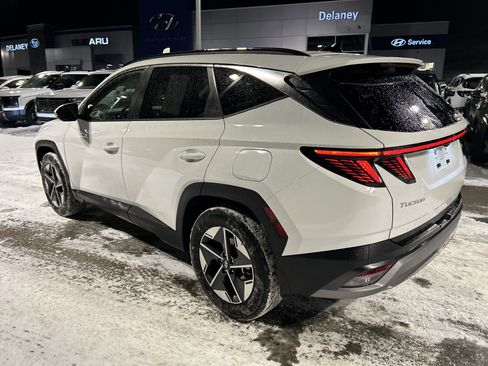 Certified 2025 Hyundai Tucson SEL image 18