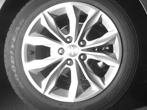 Used 2024 Chevrolet Malibu LT image 22