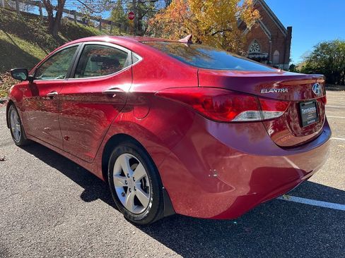 Used 2013 Hyundai Elantra GLS w/ Preferred Pkg image 35