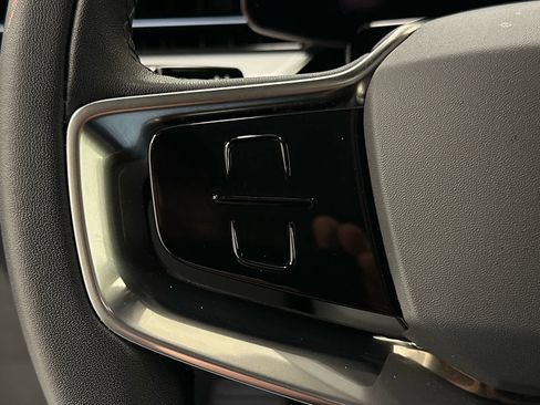 Used 2025 Polestar Polestar 3 image 25