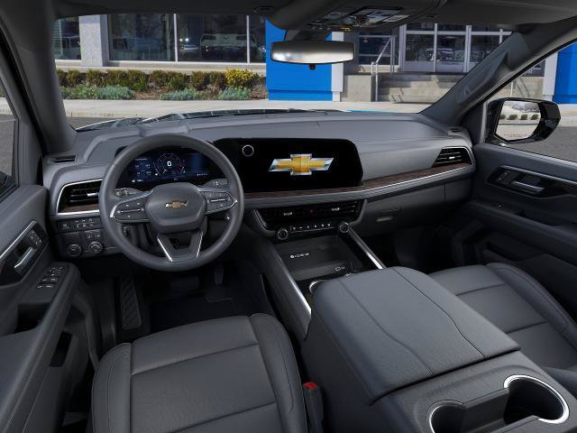 New 2027 Chevrolet Suburban LT w/ Sun And Tow Package RWD image 15