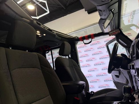 Used 2023 Jeep Gladiator Willys image 55