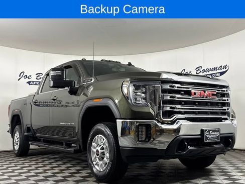 Used 2023 GMC Sierra 2500 SLE w/ SLE Value Package; image 4