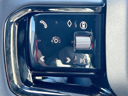 New 2026 Land Rover Range Rover Evoque S image 29