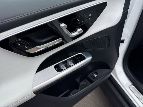 New 2026 Mercedes-Benz GLC 300 4MATIC image 11