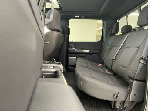 Used 2022 Ford F150 XLT w/ Equipment Group 302A High image 15