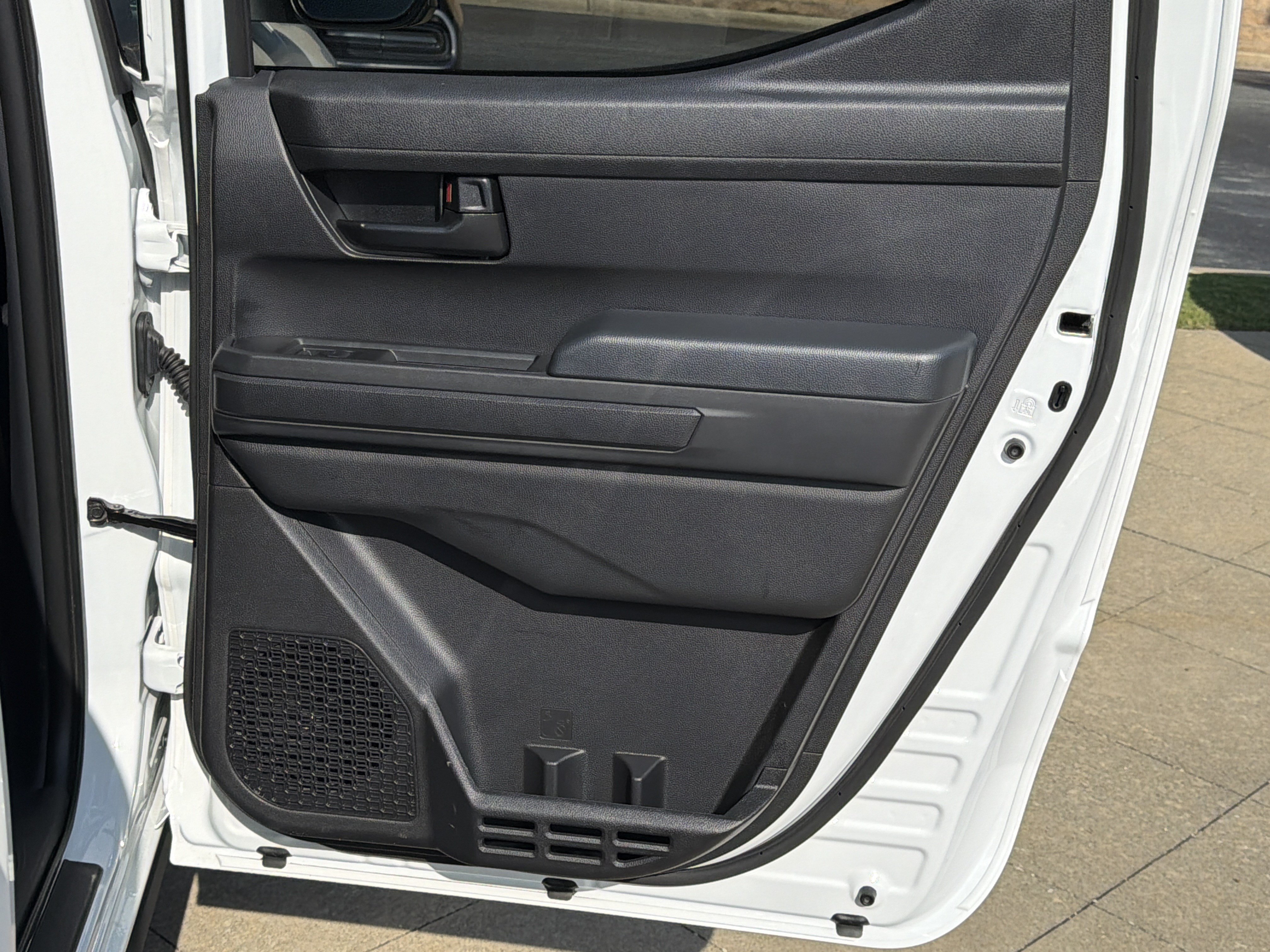 Used 2024 Toyota Tacoma SR5 RWD image 16