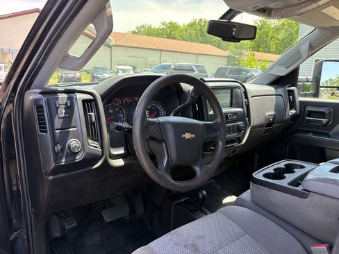 Used 2017 Chevrolet Silverado 2500 W/T w/ WT Convenience Package AWD/4WD image 14