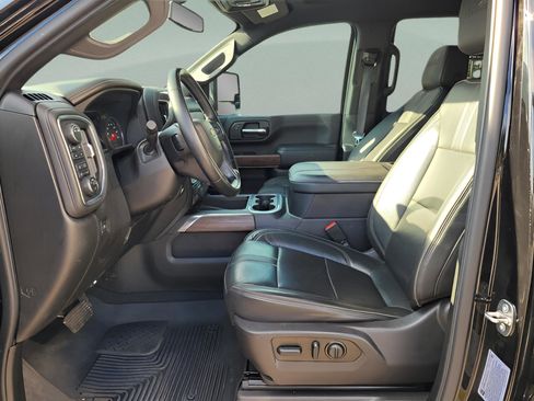 Certified 2023 Chevrolet Silverado 3500 High Country image 15