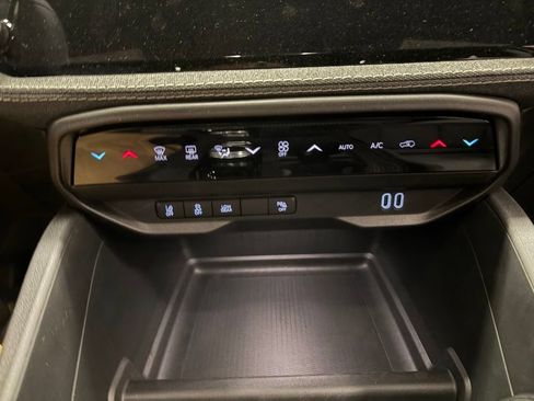 New 2026 Jeep Cherokee Laredo AWD/4WD image 27