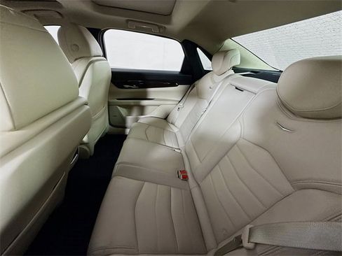 Used 2018 Cadillac CT6 2.0T image 9