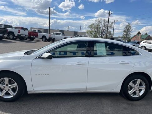Used 2025 Chevrolet Malibu LS image 7