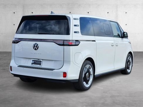 New 2025 Volkswagen ID. Buzz Pro S image 23