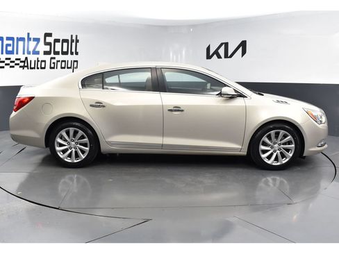 Used 2015 Buick LaCrosse Leather w/ Experience Buick Package FWD image 6