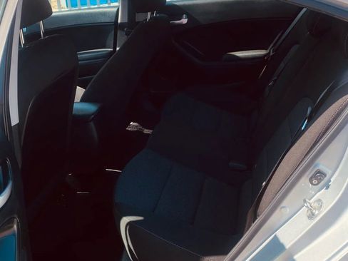 Used 2018 Kia Forte LX FWD image 19