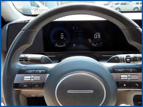 Used 2024 Hyundai Kona SEL AWD/4WD image 15