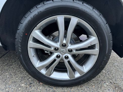 Used 2012 Nissan Murano LE AWD/4WD image 4