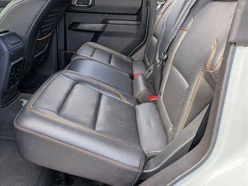 Used 2024 Ford Bronco Badlands image 14