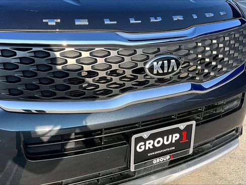 Used 2021 Kia Telluride LX image 29