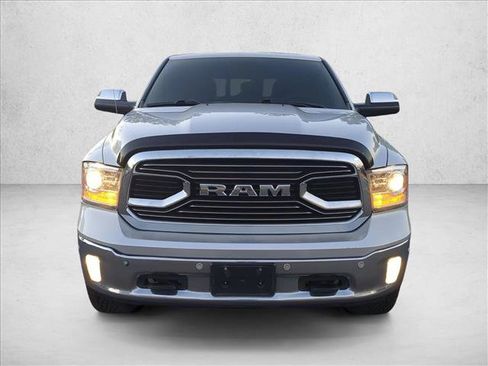 Used 2018 RAM 1500 Laramie Longhorn image 2