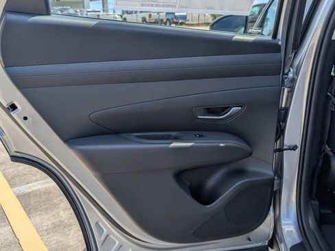 New 2026 Hyundai Tucson SE image 22