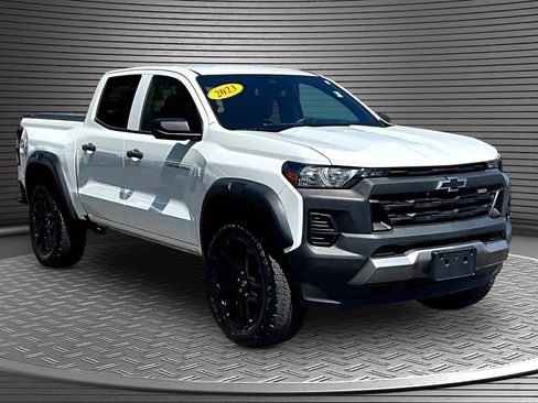 Used 2023 Chevrolet Colorado Trail Boss AWD/4WD image 1