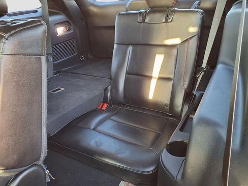 Used 2023 Ford Explorer ST-Line image 26