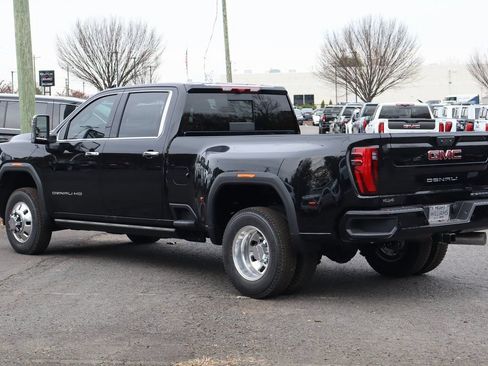 New 2026 GMC Sierra 3500 Denali w/ Denali Reserve Package AWD/4WD image 6