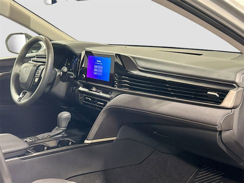 Used 2026 Toyota Camry LE w/ Convenience Package image 25
