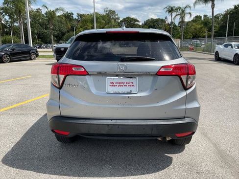 Used 2020 Honda HR-V LX image 8