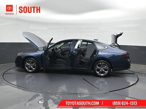 Used 2024 Honda Accord EX image 53