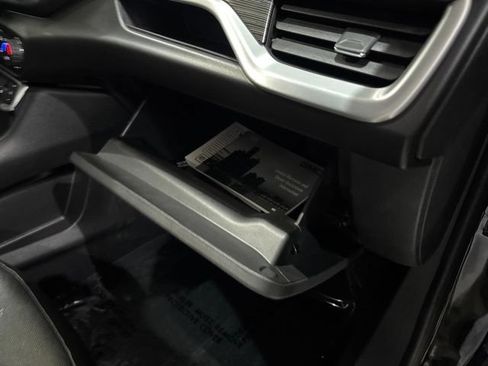 Used 2022 GMC Terrain SLT w/ Infotainment Package II FWD image 41