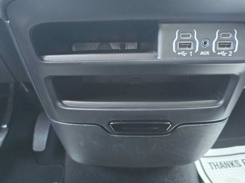 Used 2024 Chrysler Pacifica Touring-L w/ S Appearance Package FWD image 26