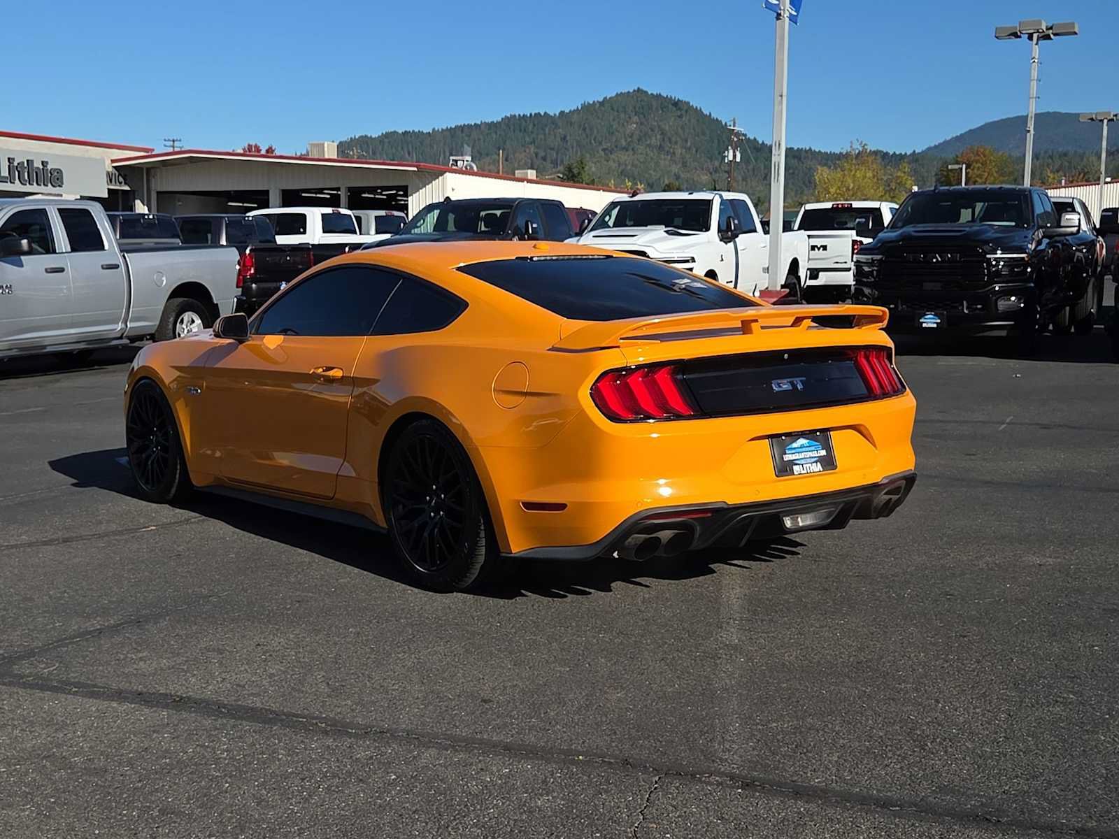 Used 2019 Ford Mustang GT Premium w/ GT Performance Package RWD image 12